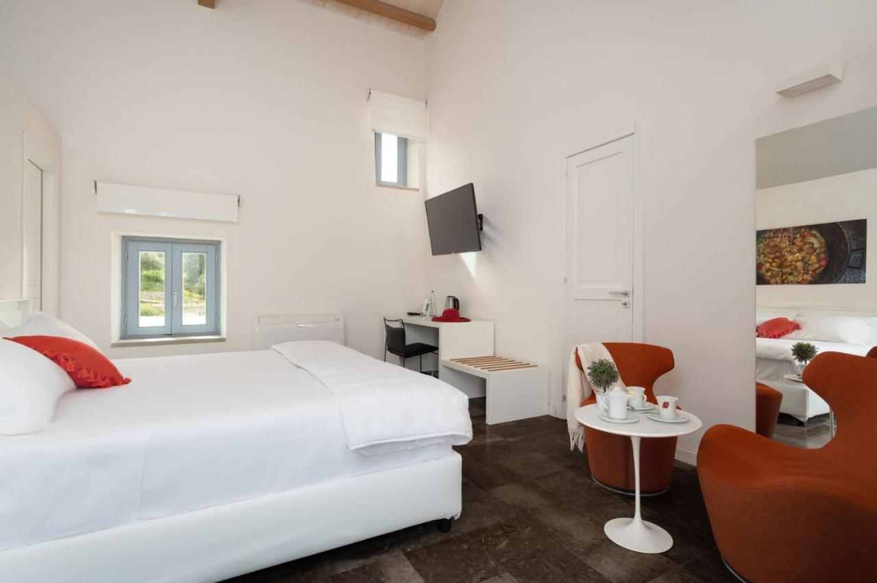 Borgo D'Orlando - Small Country Hotel Mirto  Eksteriør billede